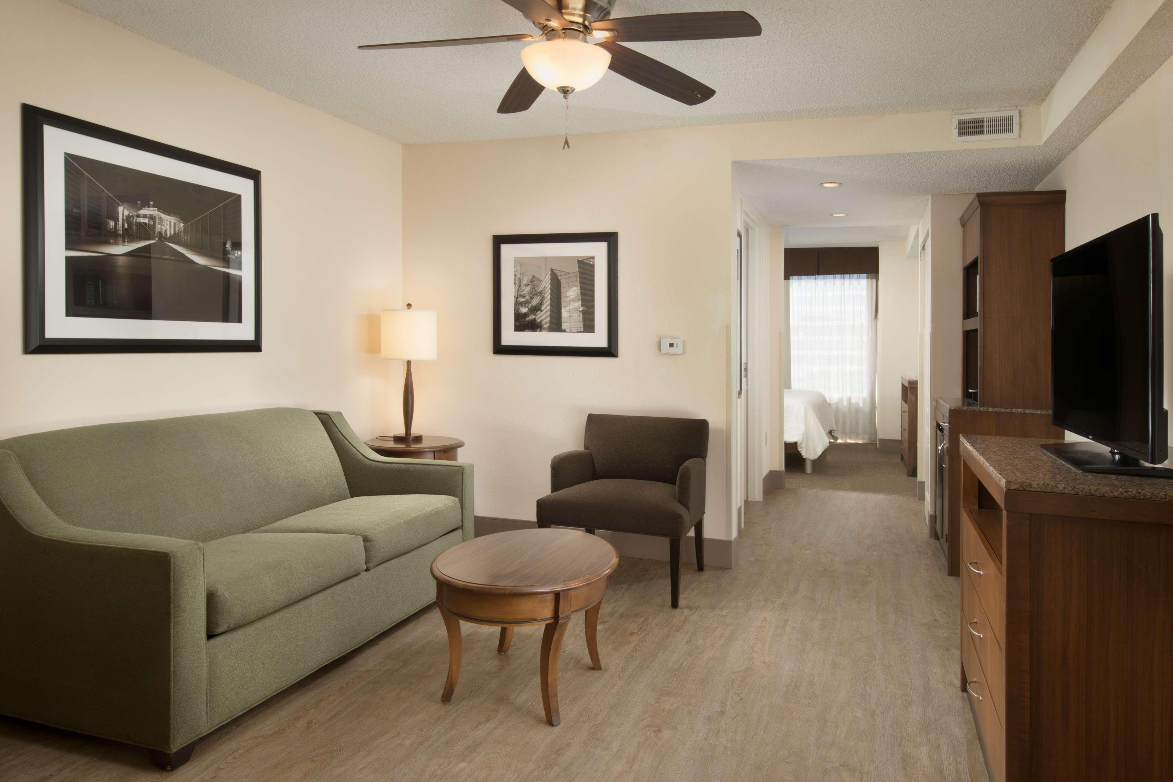 Hilton Garden Inn Chattanooga/Hamilton Place Экстерьер фото