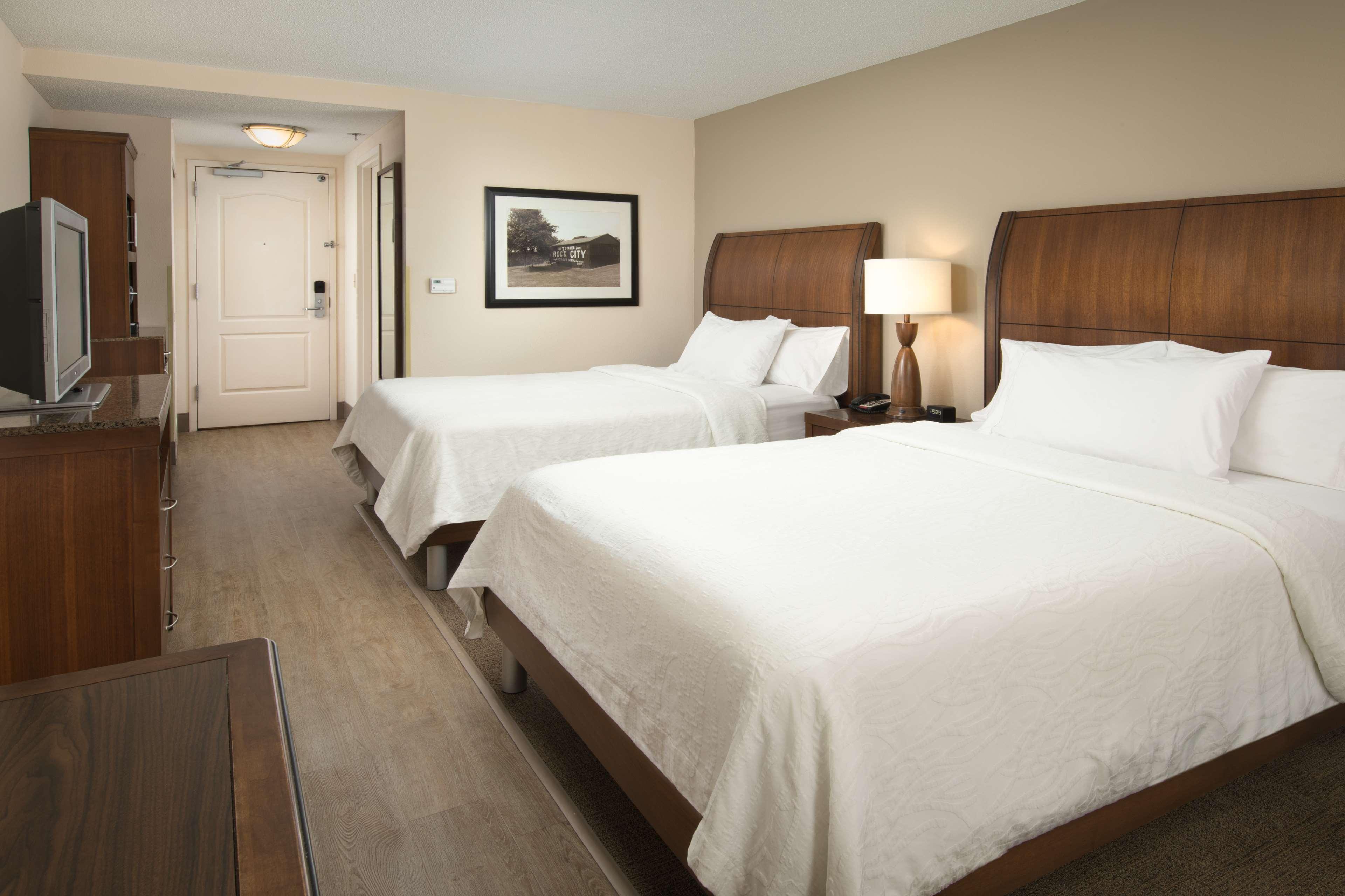 Hilton Garden Inn Chattanooga/Hamilton Place Экстерьер фото