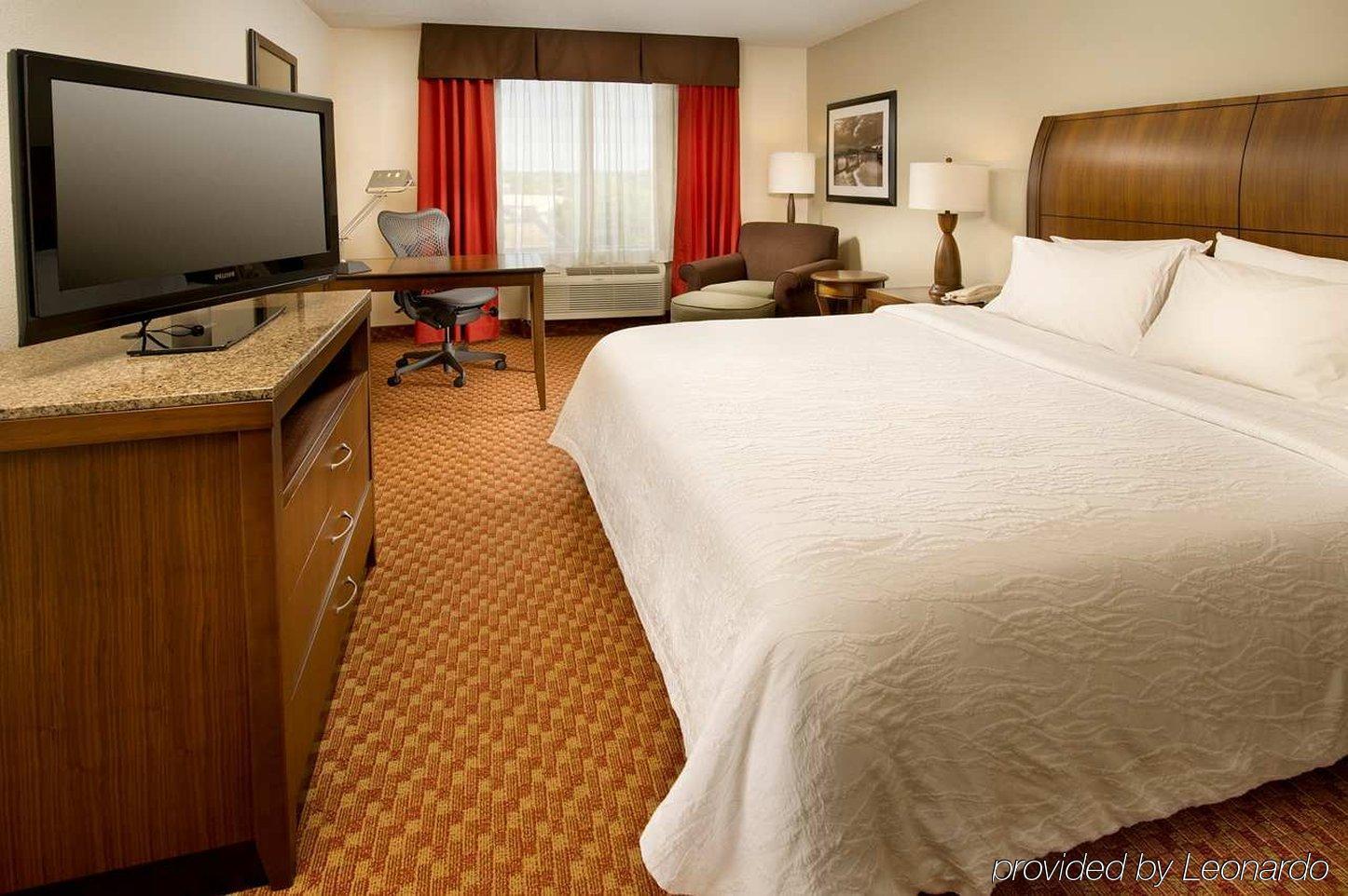Hilton Garden Inn Chattanooga/Hamilton Place Экстерьер фото